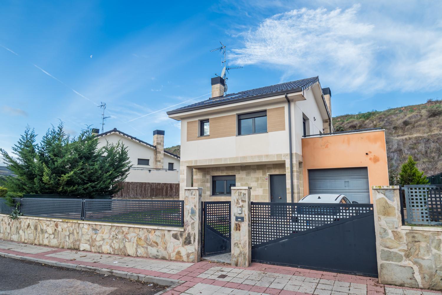 Casa Nea, Tu Hogar En La Rioja Villa Nalda Exterior photo