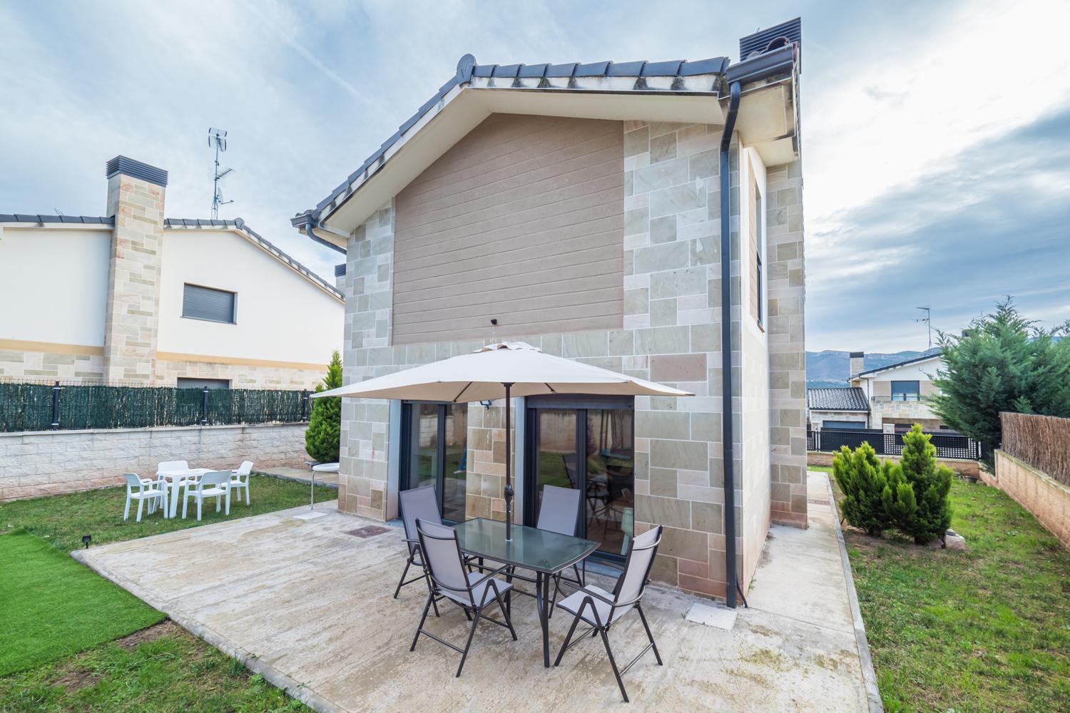 Casa Nea, Tu Hogar En La Rioja Villa Nalda Exterior photo